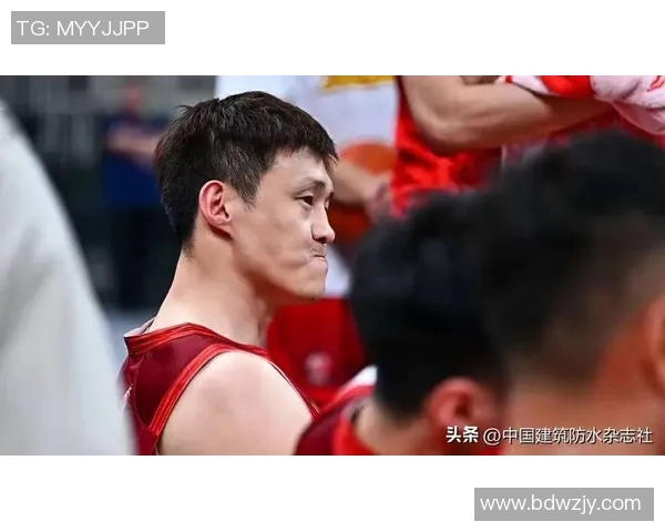 周鹏：从篮球场上的拼搏者到社会公益的热心人，见证成长与奉献的精彩人生