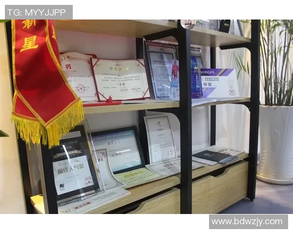 高校联赛分析：FPX团队意识的优劣与未来发展潜力探讨MBA